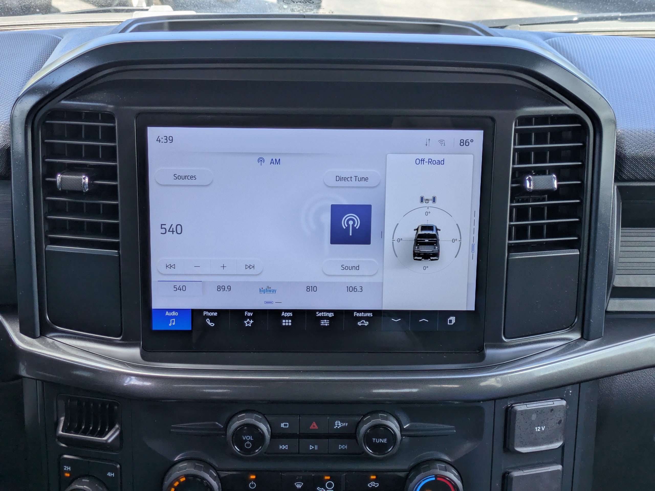 Certified 2025 Ford F150 STX w/ Equipment Group 200A image 16