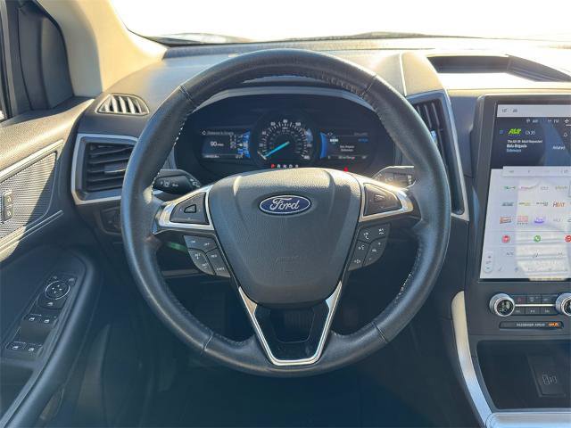 Certified 2024 Ford Edge SEL image 12