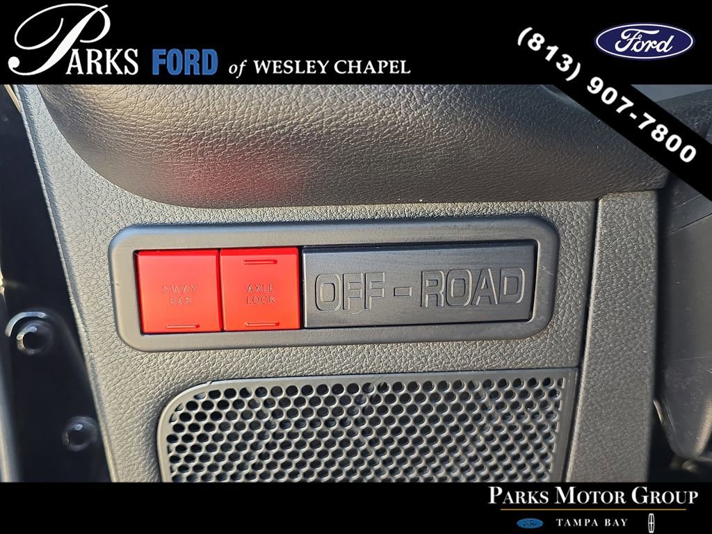 Used 2017 Jeep Wrangler Unlimited Rubicon AWD/4WD image 25