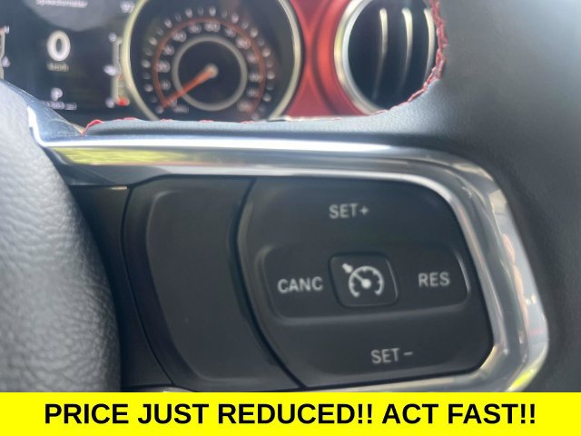 Used 2023 Jeep Wrangler Unlimited Rubicon w/ LED Lighting Group AWD/4WD image 24