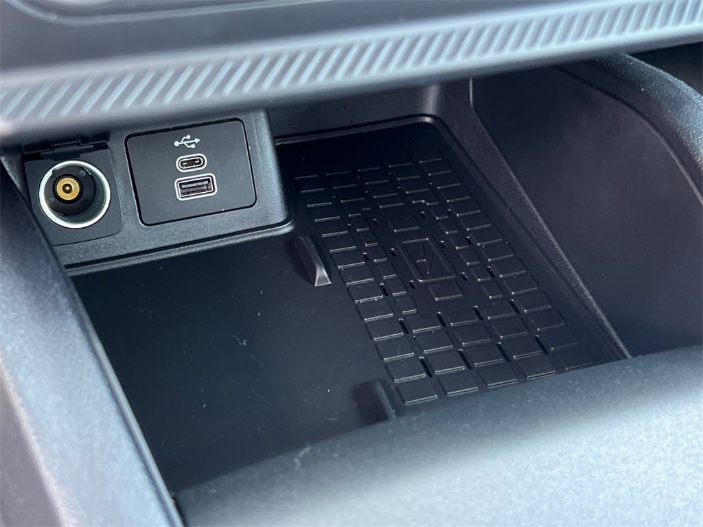 Certified 2025 Ford Bronco Sport Outer Banks image 27