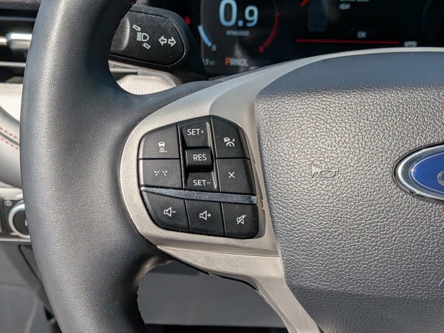 Certified 2025 Ford Explorer Active w/ Active Comfort Package AWD/4WD image 18