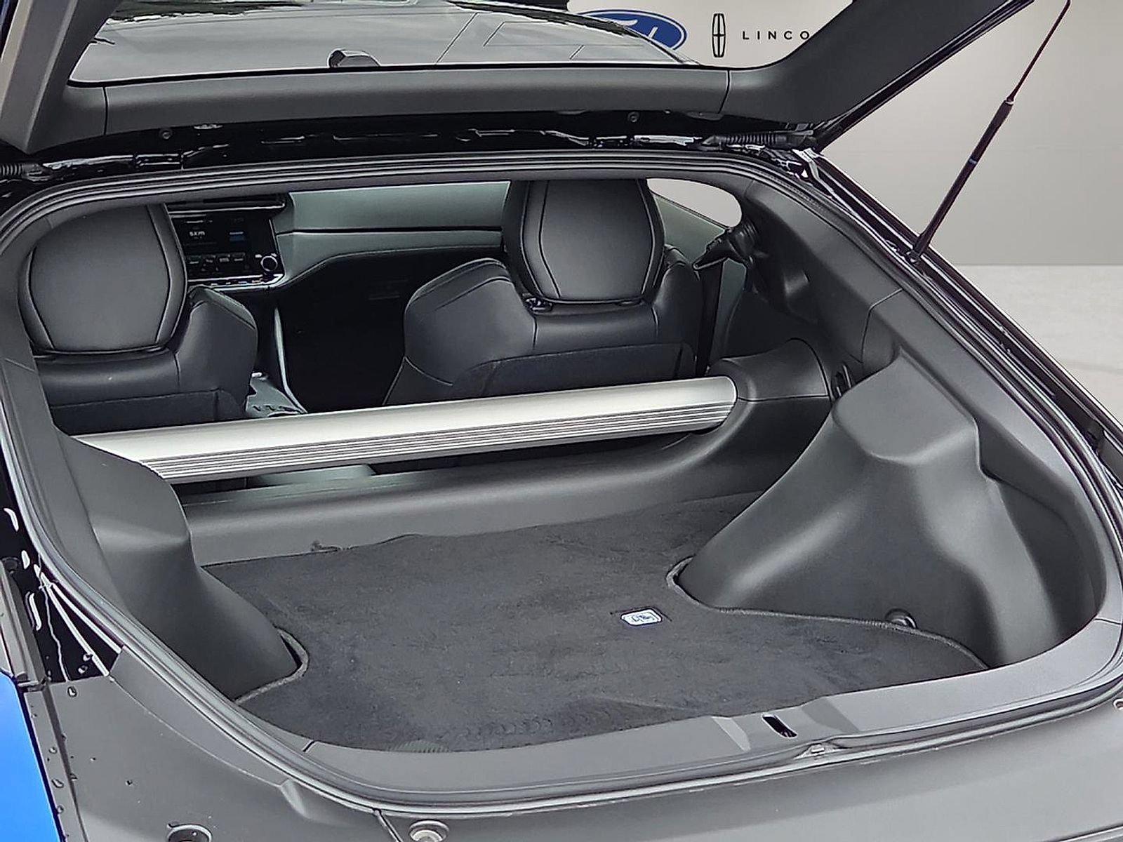 Used 2024 Nissan Z Performance w/ Floor Mat Package RWD image 8