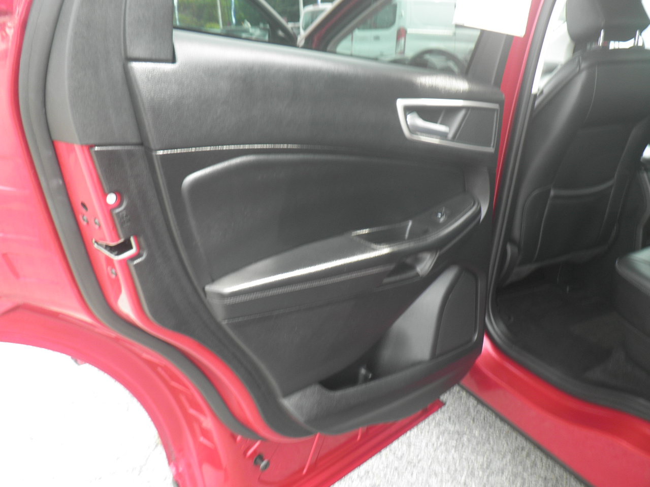 Certified 2024 Ford Edge SEL AWD/4WD image 17
