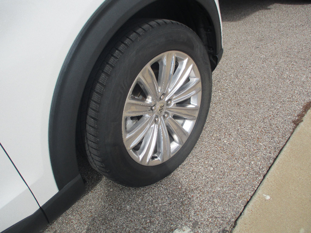 Certified 2021 Ford Explorer King Ranch w/ Premium Technology Package image 22