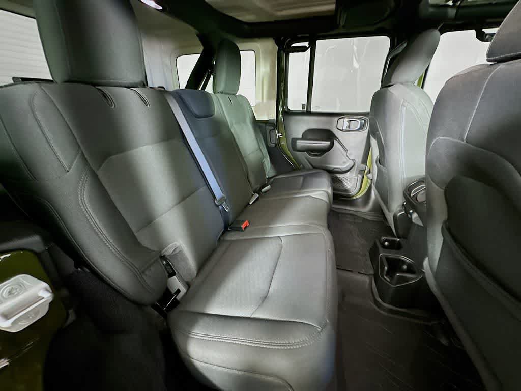 Used 2022 Jeep Wrangler Unlimited Sport AWD/4WD image 31