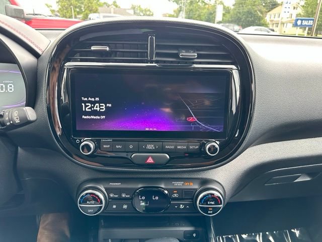 Used 2023 Kia Soul GT-Line FWD image 72