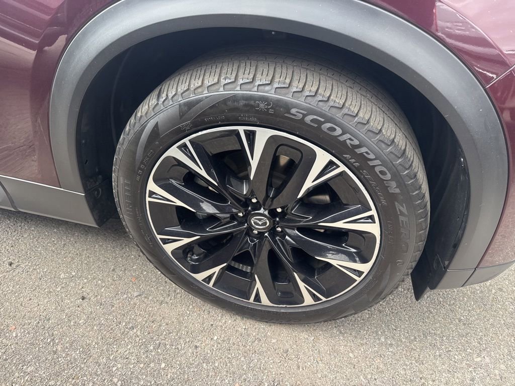 Used 2024 MAZDA CX-90 Plug-In Hybrid w/ Premium Pkg image 8