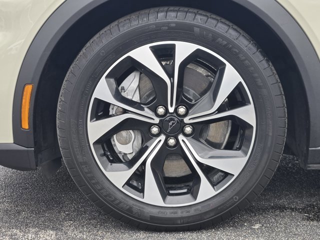 Certified 2025 Ford Mustang Mach-E Select w/ Comfort Package Lite image 10