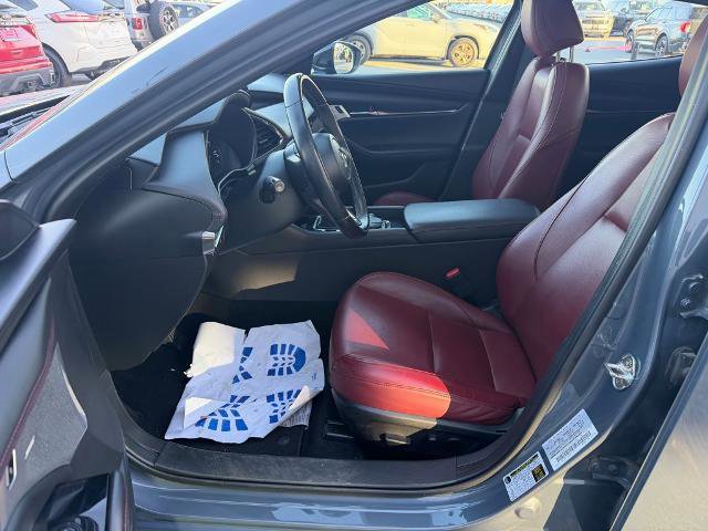 Used 2023 MAZDA MAZDA3 s image 9