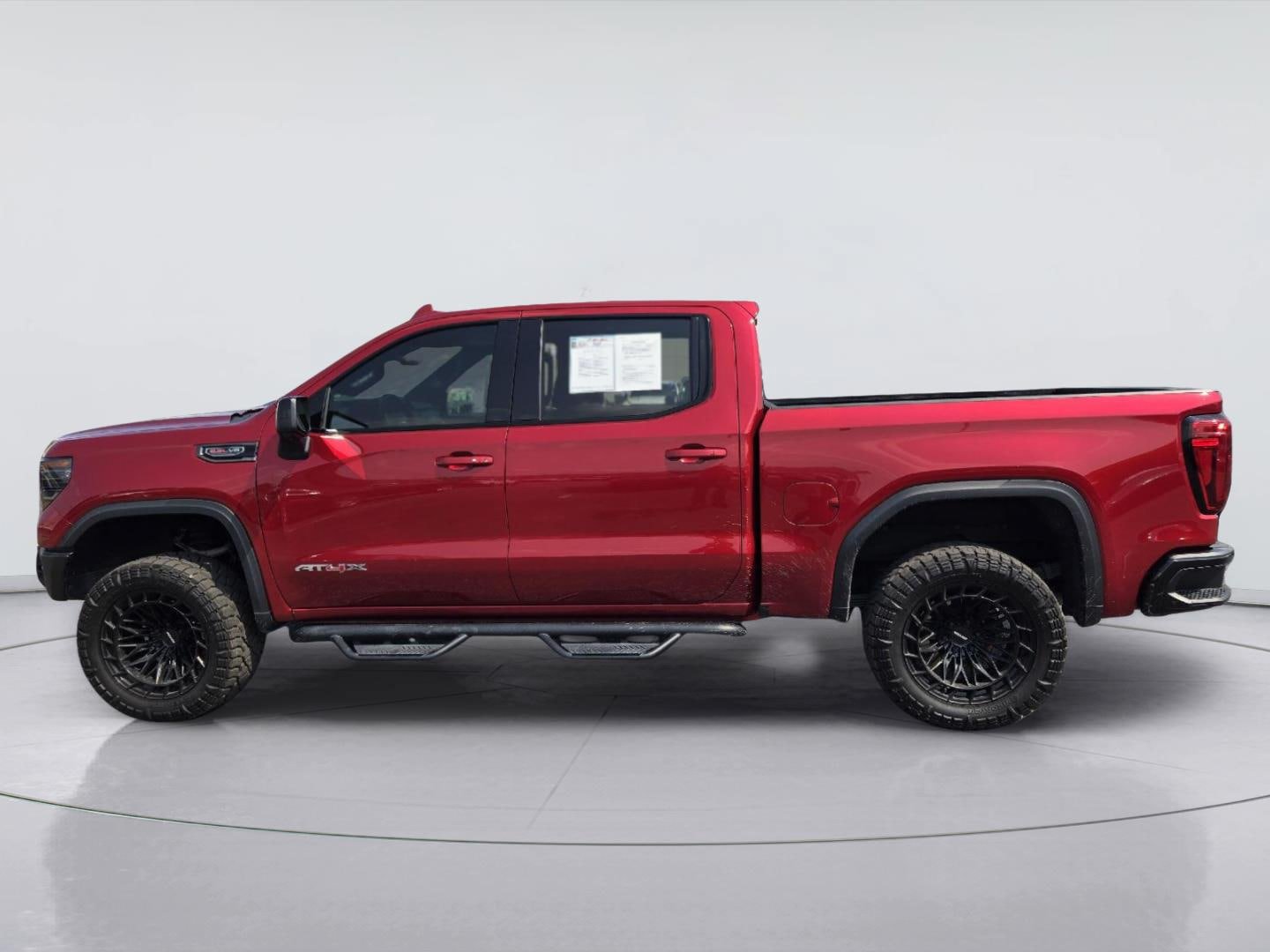 Used 2024 GMC Sierra 1500 AT4X AWD/4WD image 5
