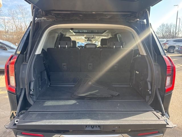 Certified 2025 Ford Expedition Platinum image 41