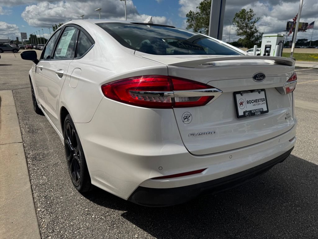 Certified 2019 Ford Fusion SE w/ Equipment Group 151A FWD image 40
