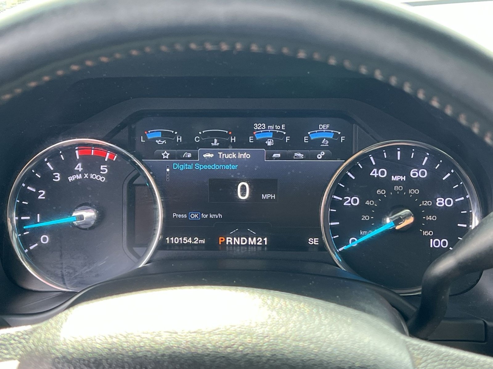 Certified 2019 Ford F450 Platinum w/ Platinum Ultimate Package AWD/4WD image 25