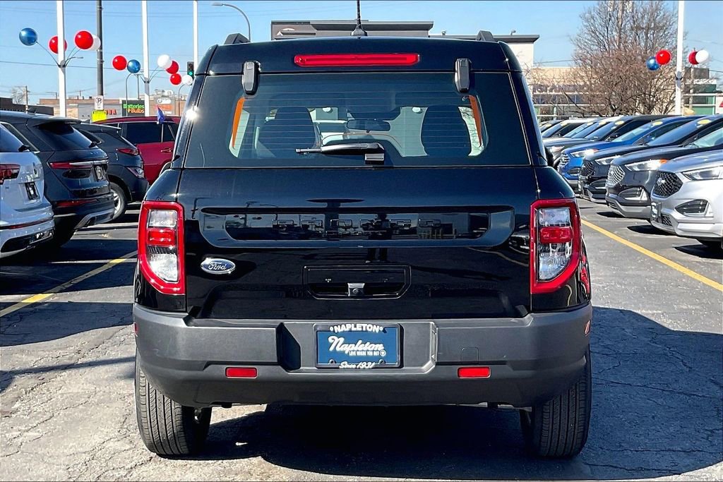 Certified 2022 Ford Bronco Sport Base image 3