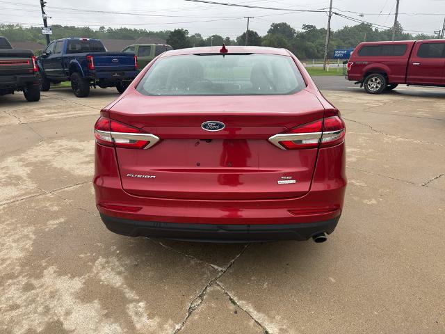 Certified 2020 Ford Fusion SE FWD image 5