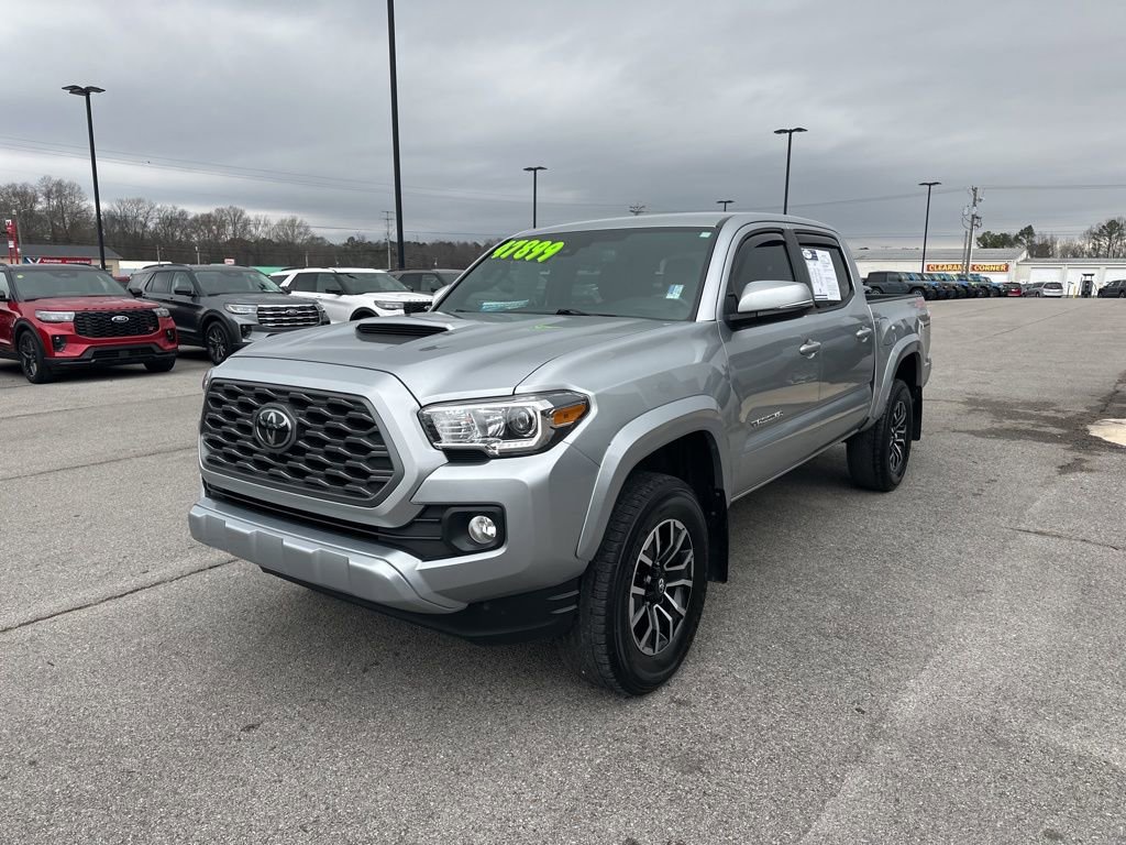 Used 2023 Toyota Tacoma TRD Sport w/ Technology Package AWD/4WD image 3