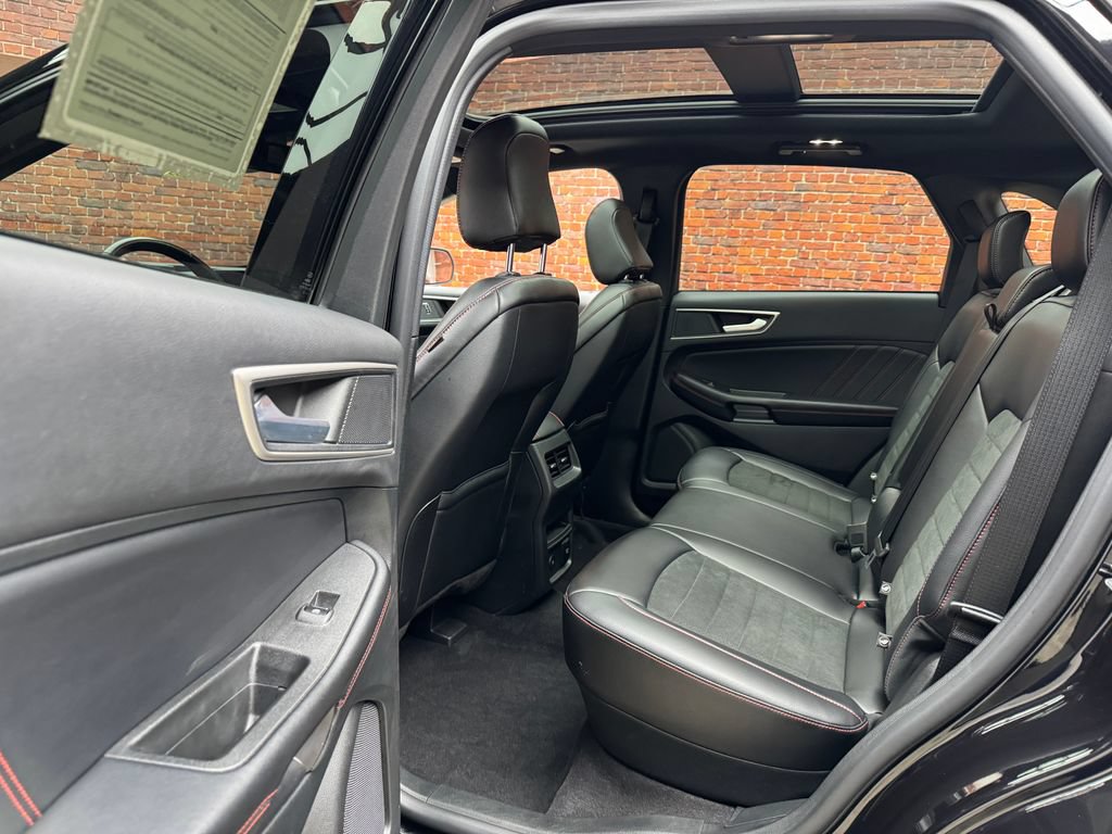Certified 2023 Ford Edge ST-Line AWD/4WD image 24