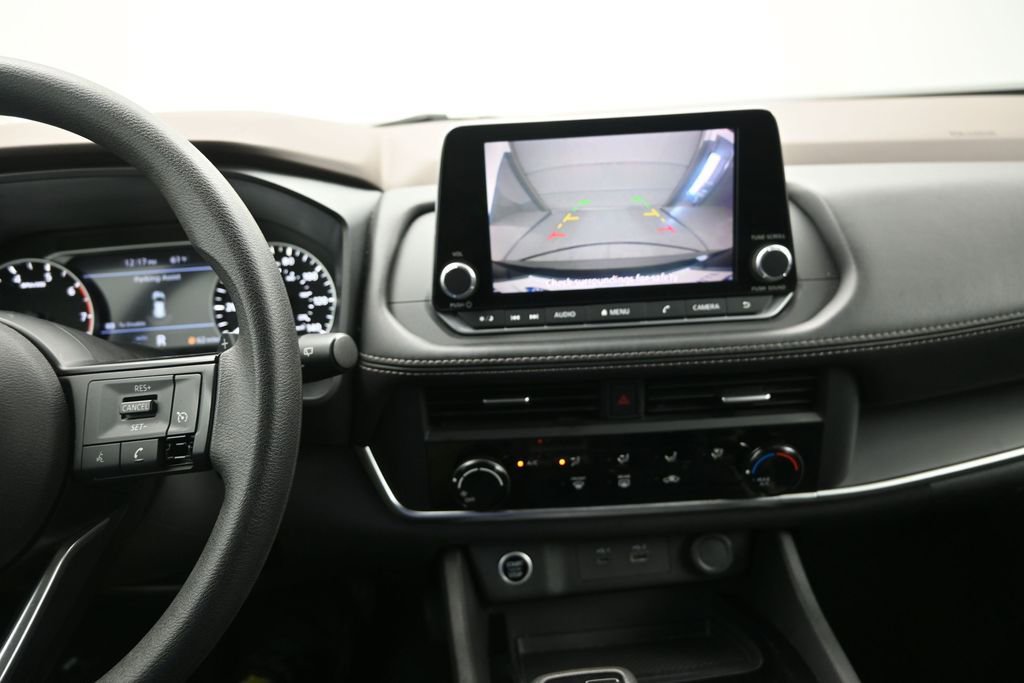 Used 2023 Nissan Rogue S AWD/4WD image 21