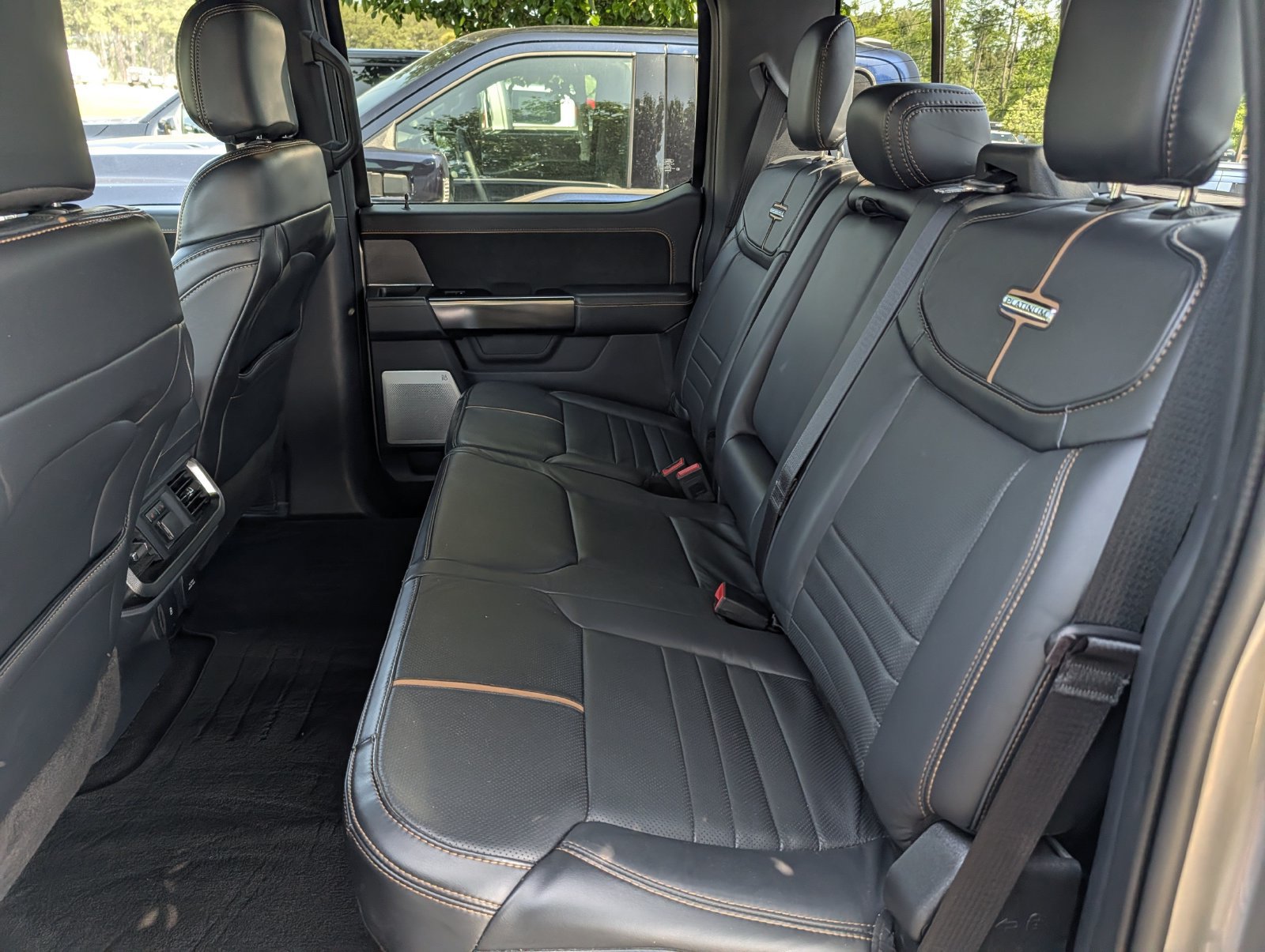 Certified 2023 Ford F150 Platinum w/ Equipment Group 701A High AWD/4WD image 7