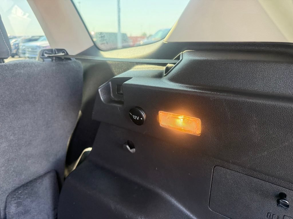 Certified 2018 Ford Escape SE w/ SE Sync 3 Package FWD image 46