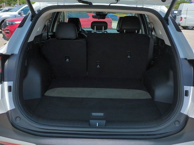 Used 2025 Kia Sportage EX w/ Premium Package FWD image 13