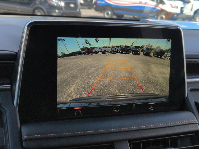 Used 2024 GMC Yukon AT4 w/ Max Trailering Package AWD/4WD image 24