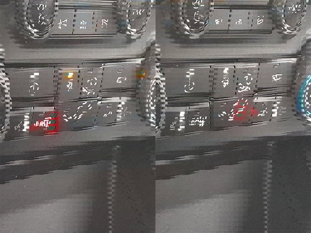 Certified 2024 Ford F350 XLT w/ XLT Premium Package image 24