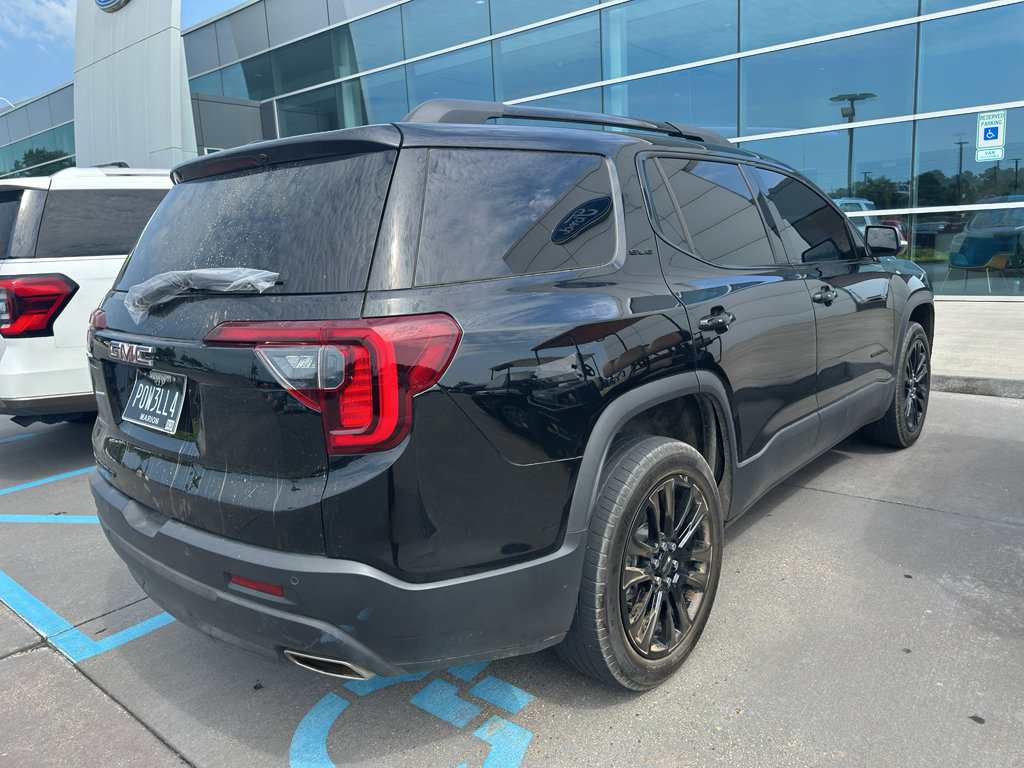 Used 2023 GMC Acadia SLE w/ Elevation Edition FWD image 3