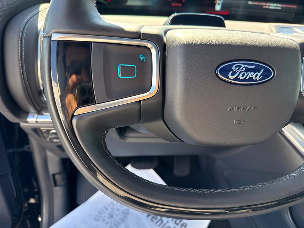 Certified 2025 Ford Expedition Platinum AWD/4WD image 27