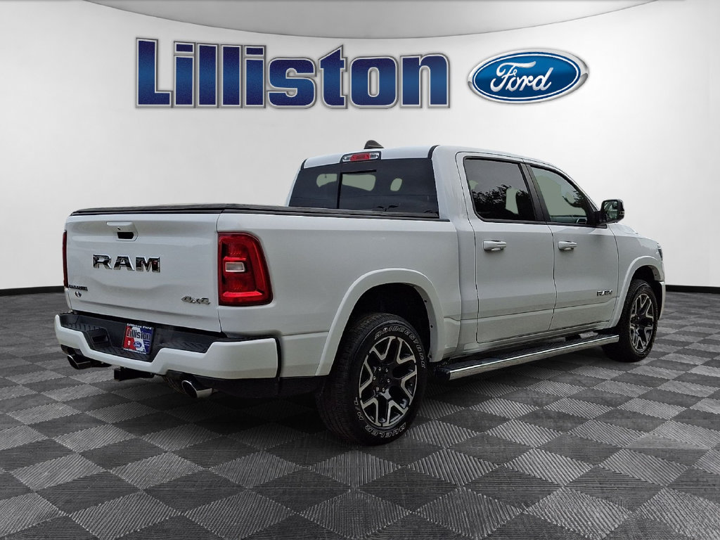 Used 2025 RAM 1500 Laramie w/ Sport Appearance Package AWD/4WD image 4
