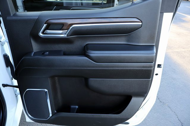 Used 2024 GMC Sierra 1500 SLT image 24