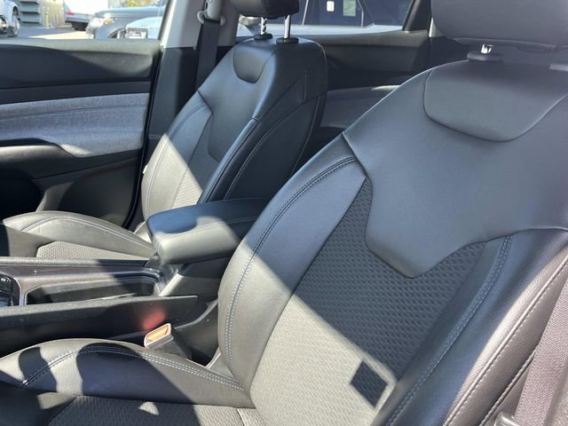 Used 2022 Jeep Compass Latitude w/ Convenience Group image 28