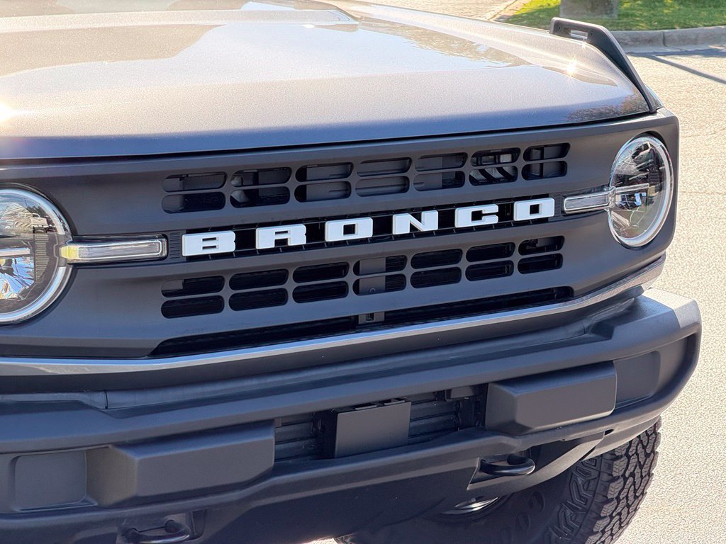 Certified 2025 Ford Bronco 4-Door w/ Sasquatch Package AWD/4WD image 11