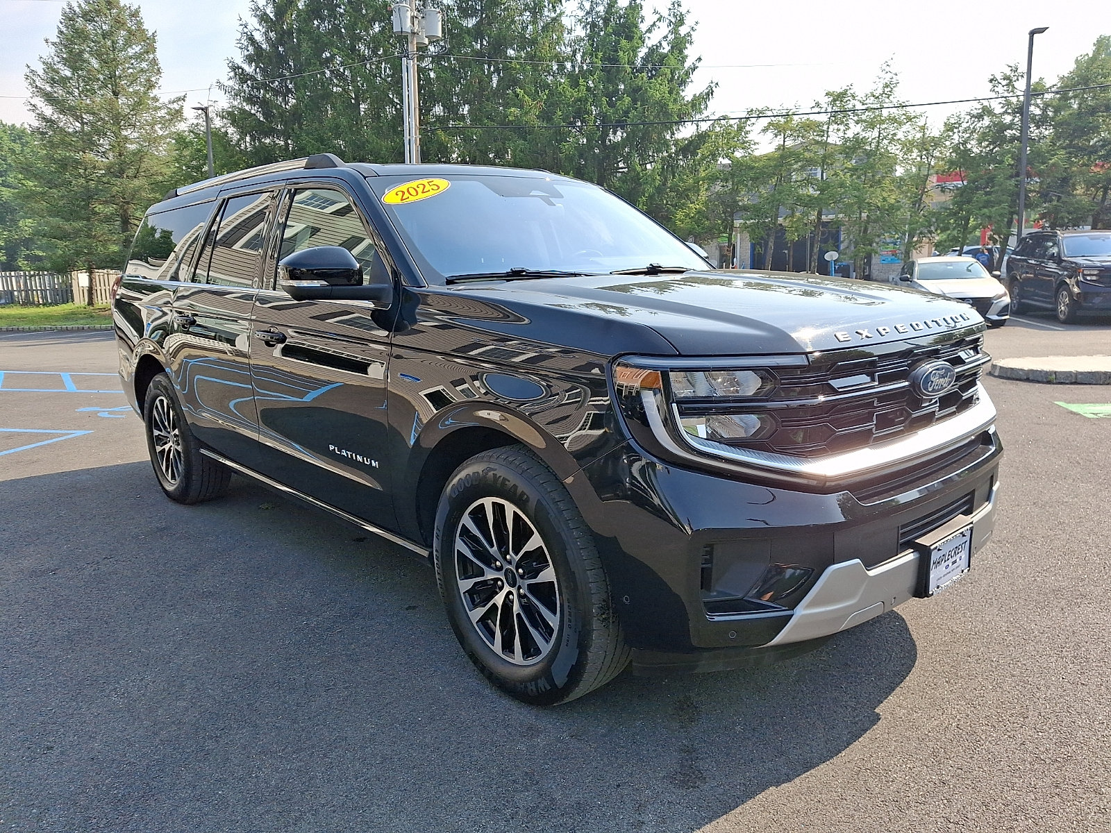 Certified 2025 Ford Expedition Max Platinum AWD/4WD image 3