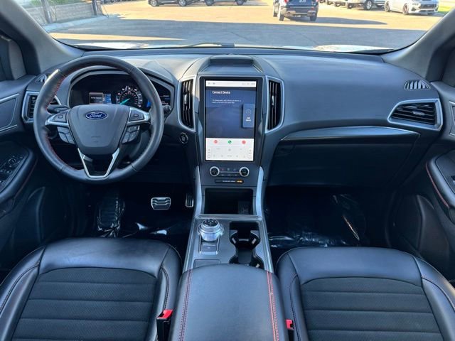 Certified 2024 Ford Edge ST-Line AWD/4WD image 7