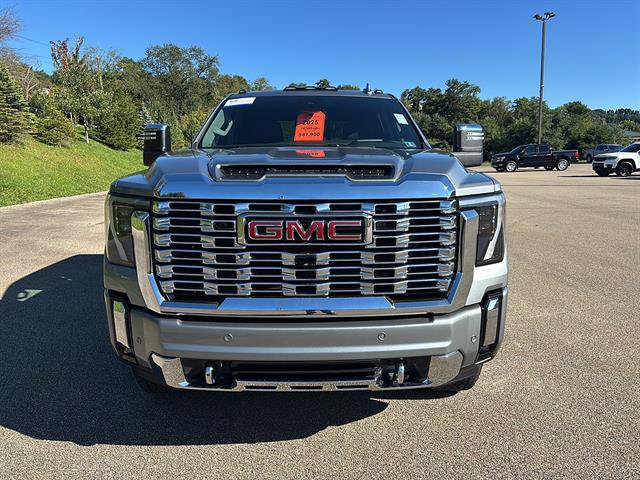 Used 2025 GMC Sierra 2500 Denali w/ Denali Reserve Package AWD/4WD image 6