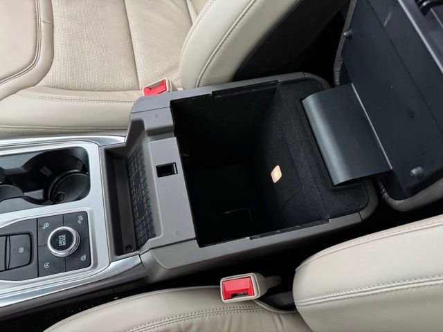Certified 2020 Ford Explorer Platinum w/ Premium Technology Package AWD/4WD image 29