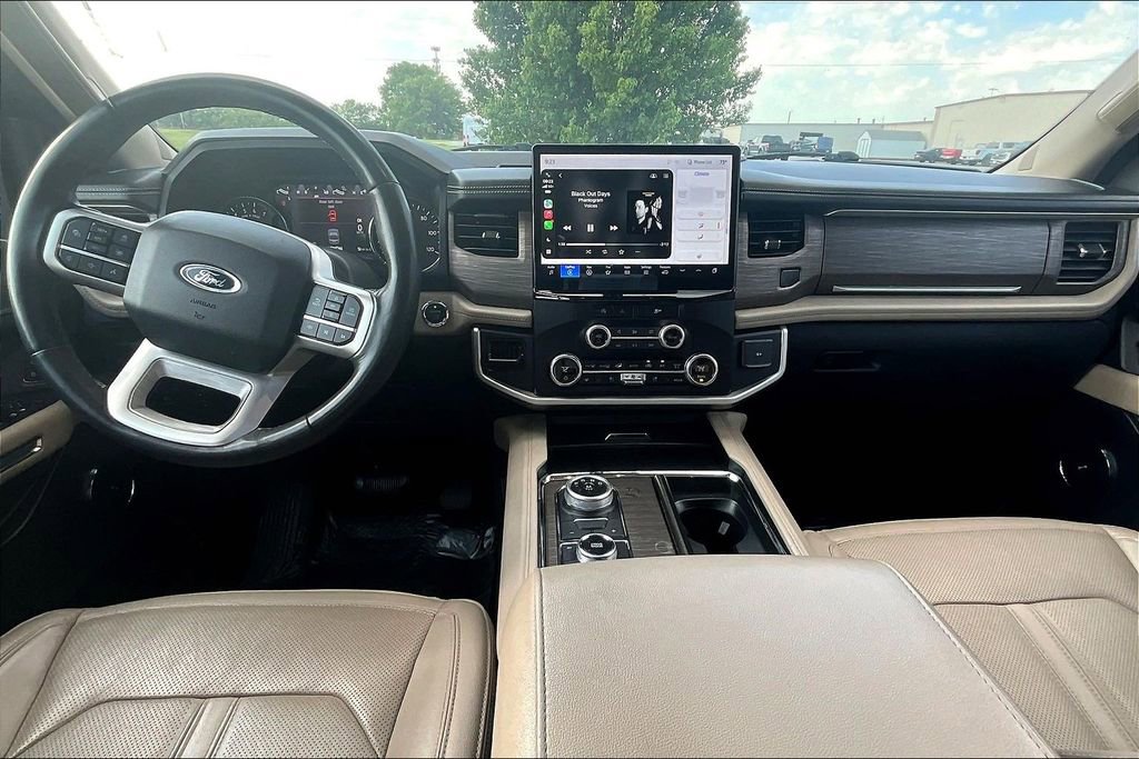 Certified 2024 Ford Expedition Limited AWD/4WD image 12