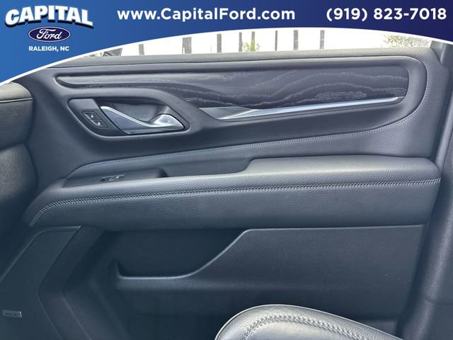 Used 2021 GMC Yukon XL Denali w/ Denali Premium Package image 28