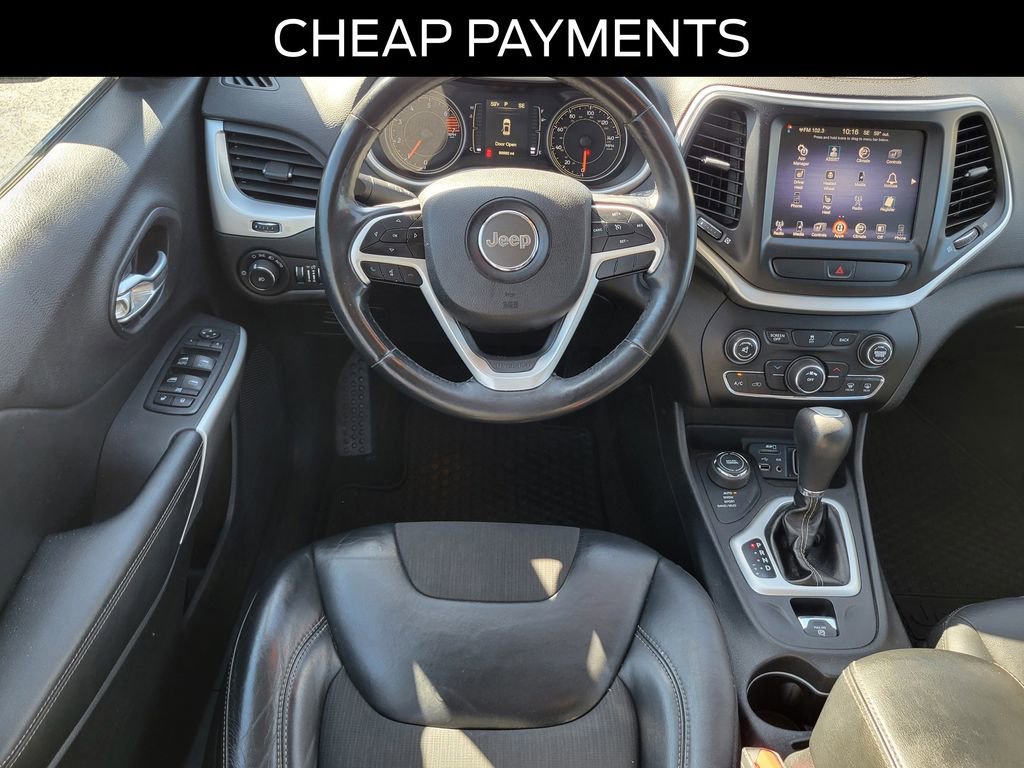 Used 2018 Jeep Cherokee Latitude Plus w/ Cold Weather Group AWD/4WD image 8