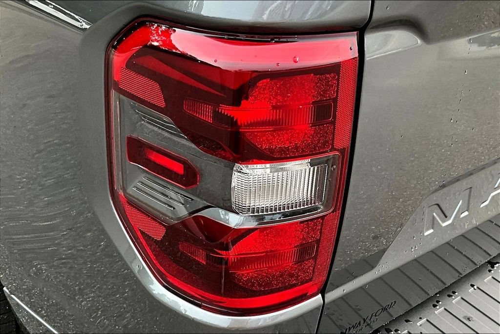 Certified 2025 Ford Maverick Lobo AWD/4WD image 25