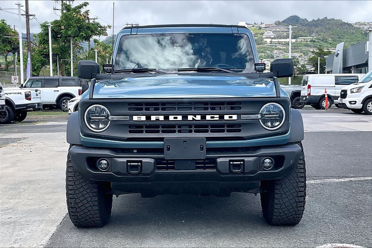 Certified 2023 Ford Bronco Black Diamond w/ Sasquatch Package AWD/4WD image 6