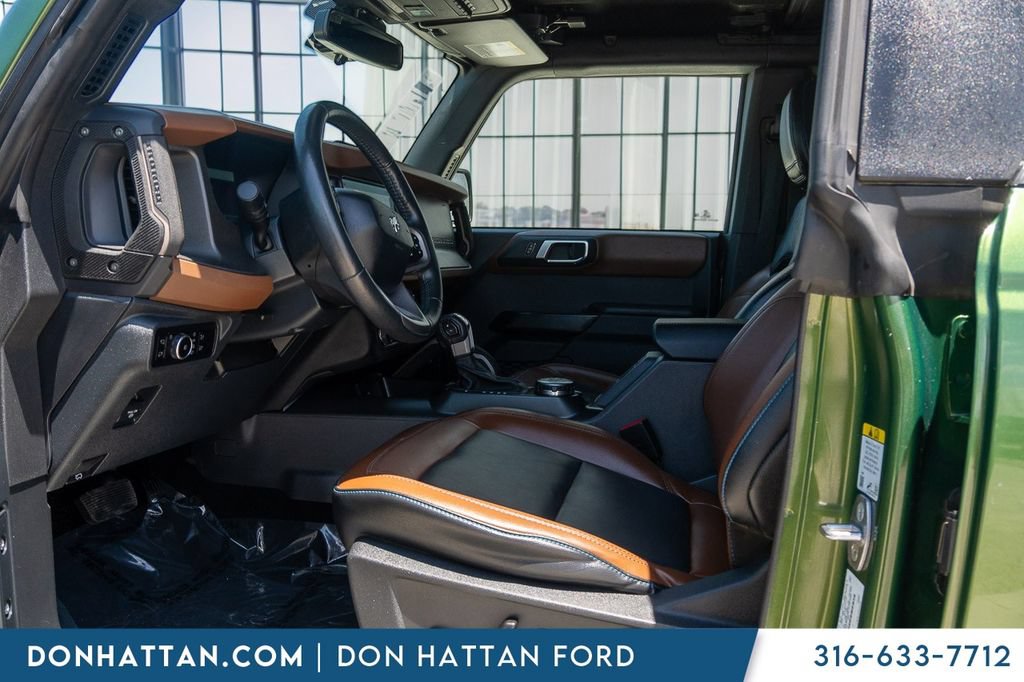 Certified 2024 Ford Bronco Outer Banks AWD/4WD image 3