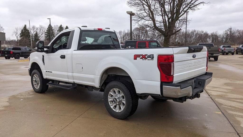 Certified 2022 Ford F350 XLT w/ FX4 Off-Road Package image 5