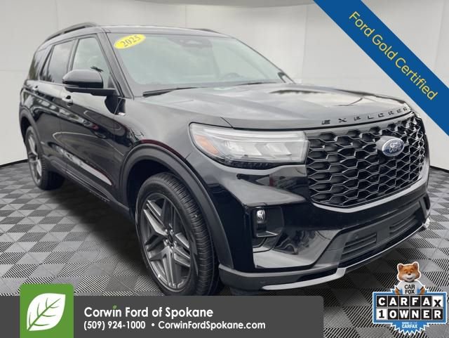 Certified 2025 Ford Explorer ST-Line w/ ST-Line Street Pack