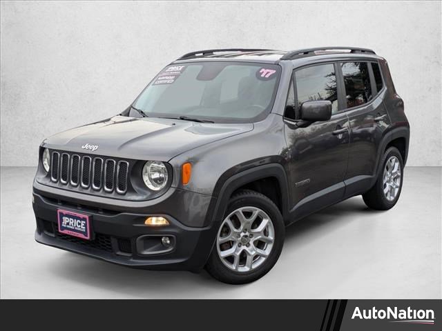 Used 2017 Jeep Renegade Latitude image 1