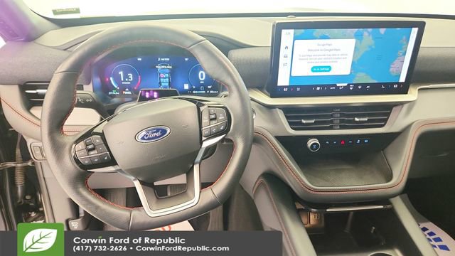 Certified 2025 Ford Explorer ST-Line w/ ST-Line Street Pack AWD/4WD image 14