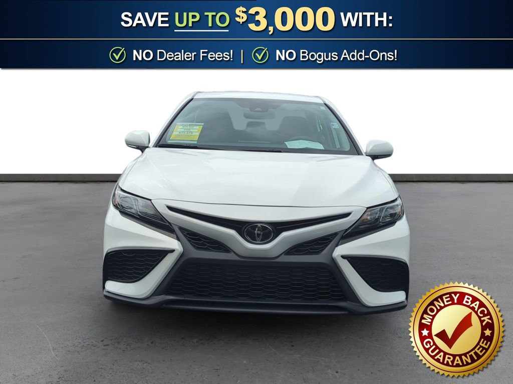 Used 2024 Toyota Camry SE w/ Convenience Package FWD image 11