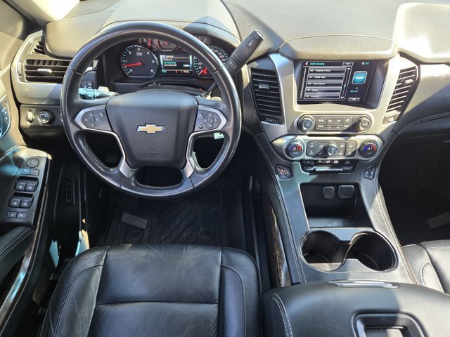 Used 2017 Chevrolet Suburban LT image 24